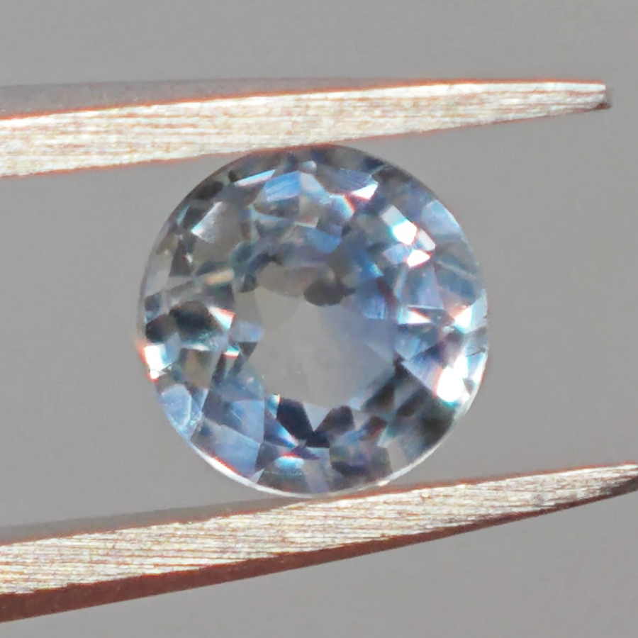 Bicolor Sapphire 0.23ct