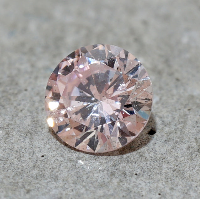 17 Light Pink Diamond 0.058ct 2.46mm