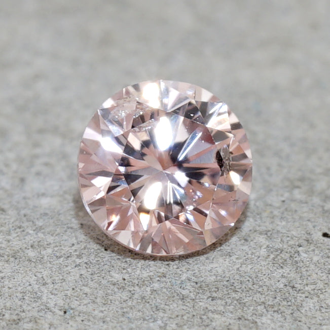 8 Light Pink Diamond 0.063ct 2.42mm