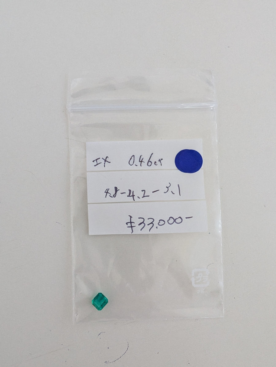 ★Live250221LIVE060 emerald 0.46