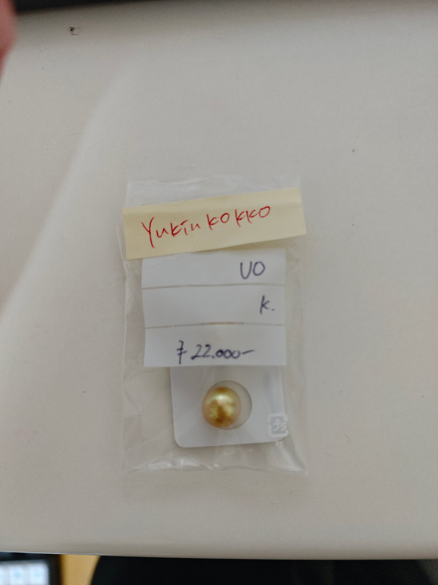 ★Live251001LIVE134 golden parl 10.7-10.5mm